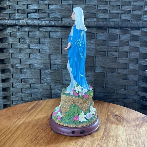 Bradford Exchange Blessed Mother Inspired by Thomas Kinkade Ltd Edition No. 1655 - Picture 4 of 7